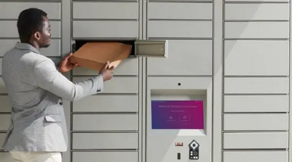 business smart lockers