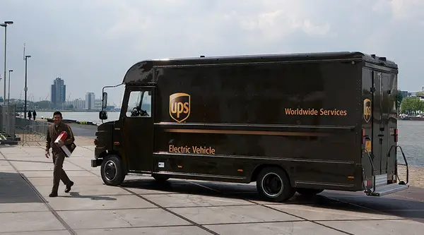 UPS